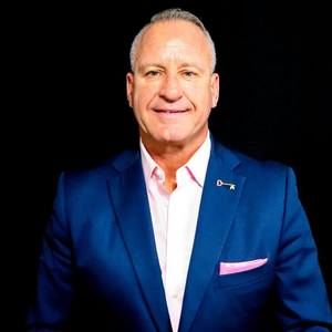 Meet your Posher, Gary